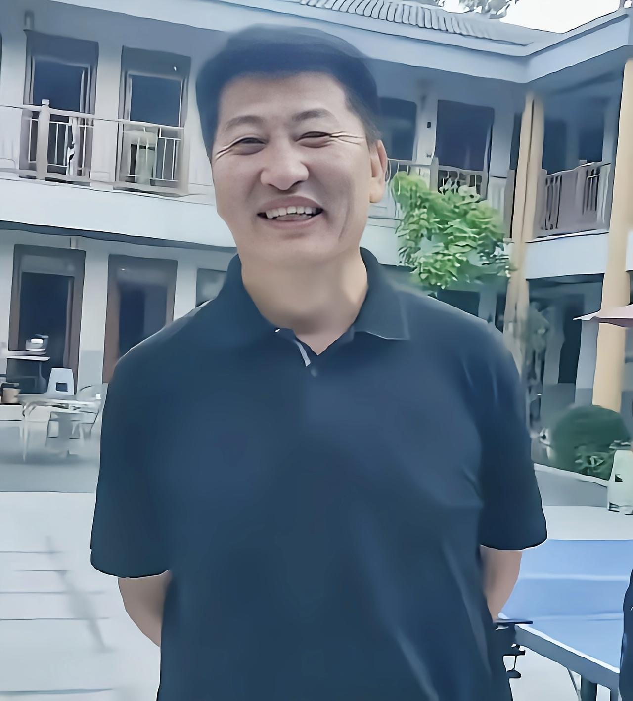 继陈杰之后又有人火了？想超他热度没那么简单，热度真不是比谁像
最近网上有人聊起，