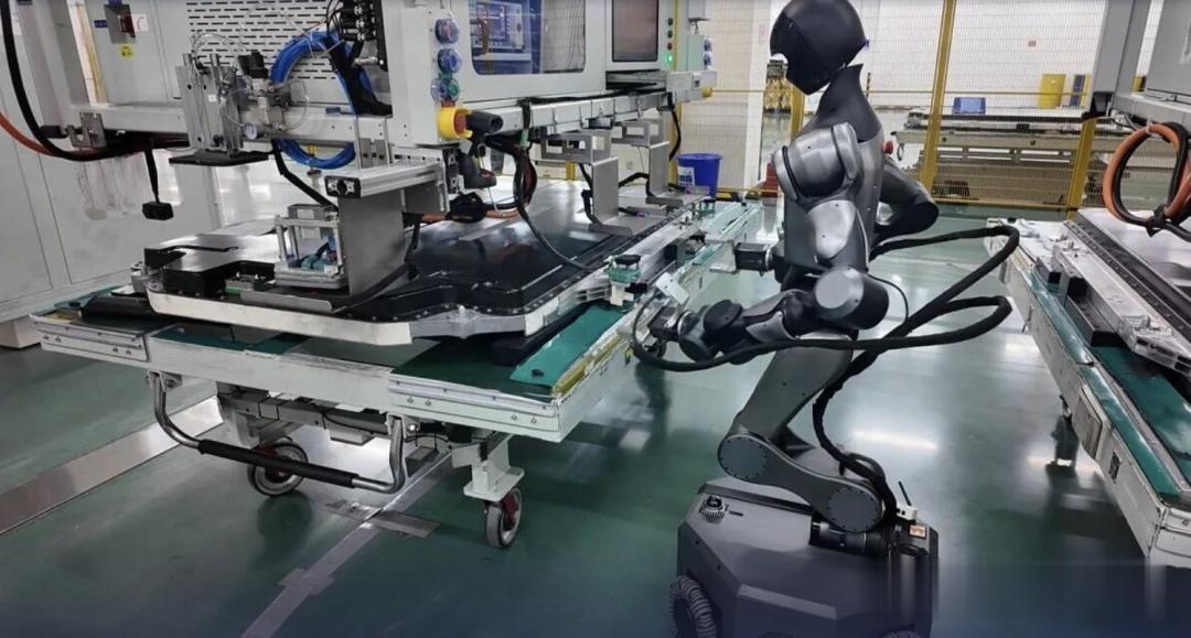 千寻Spirit v1.5模型登顶 RoboChallenge，终结 Pi0.5领跑时代