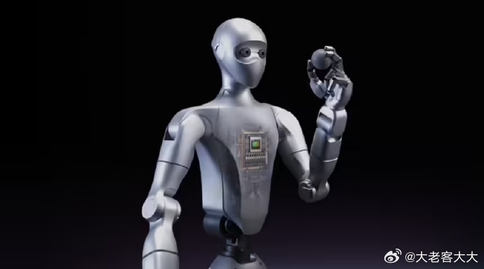 今日，英伟达宣布推出NVIDIA Isaac GR00T人形机器人参考设计。这是
