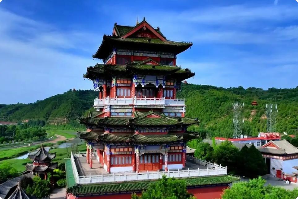 80年代安泽县《要彩礼》民谣
现在姑娘学精啦，结婚彩礼不同啦；
要立柜，要沙发，