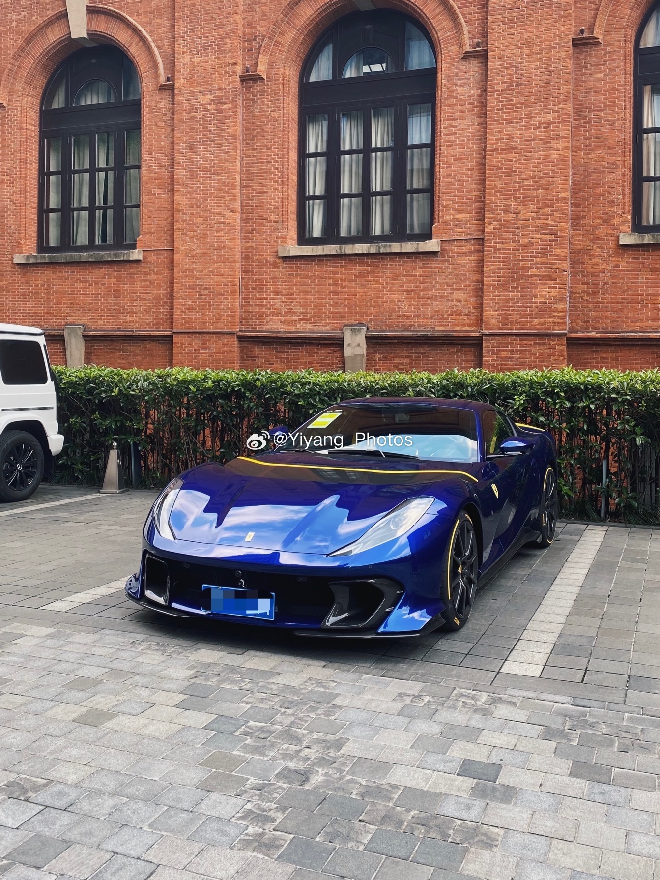 又到了最近遇到的一些车系列时间, 一些颜色好看的马  ​​​