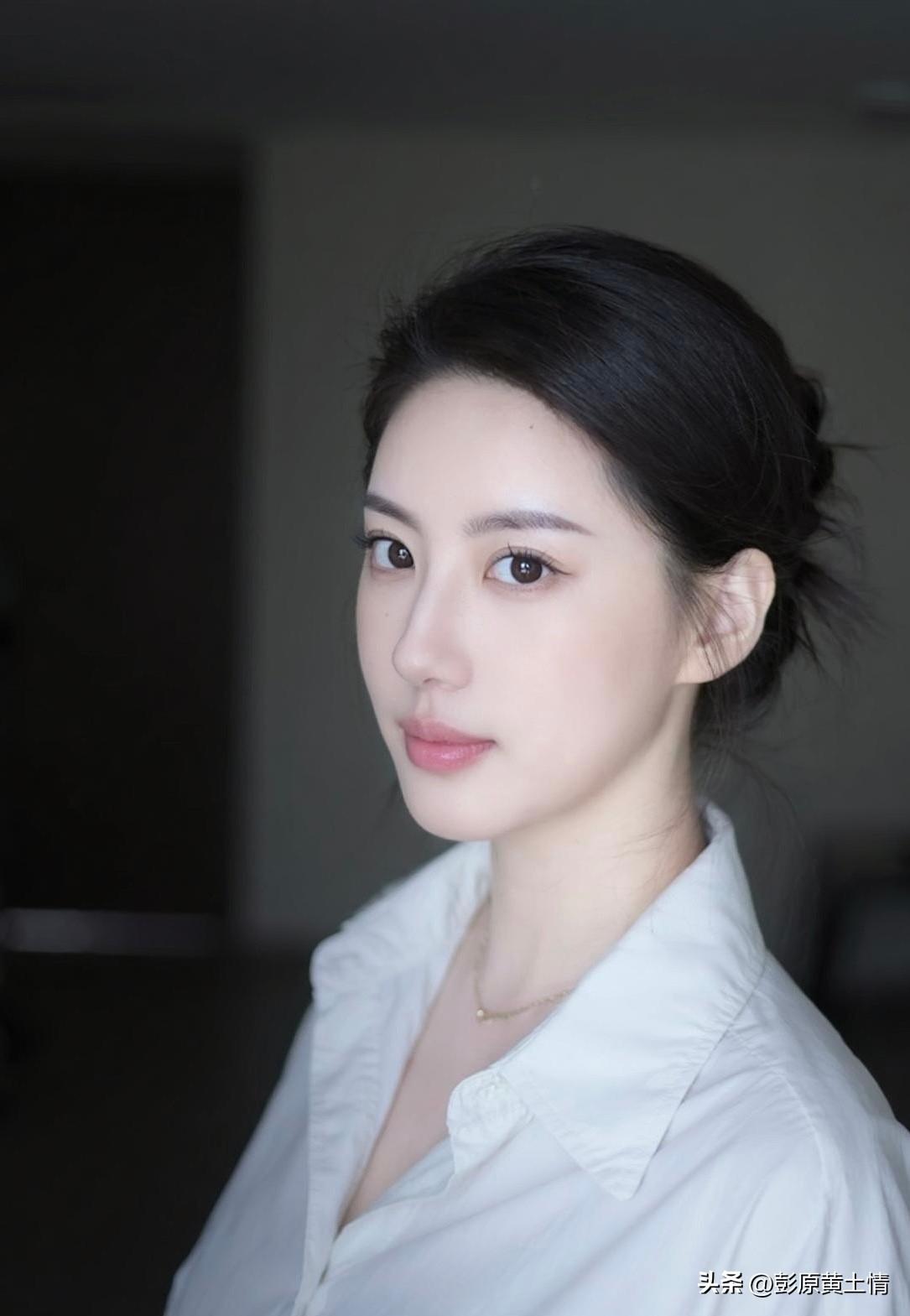 AI是不是，可以让世间所有人秒变成美女和靓仔。