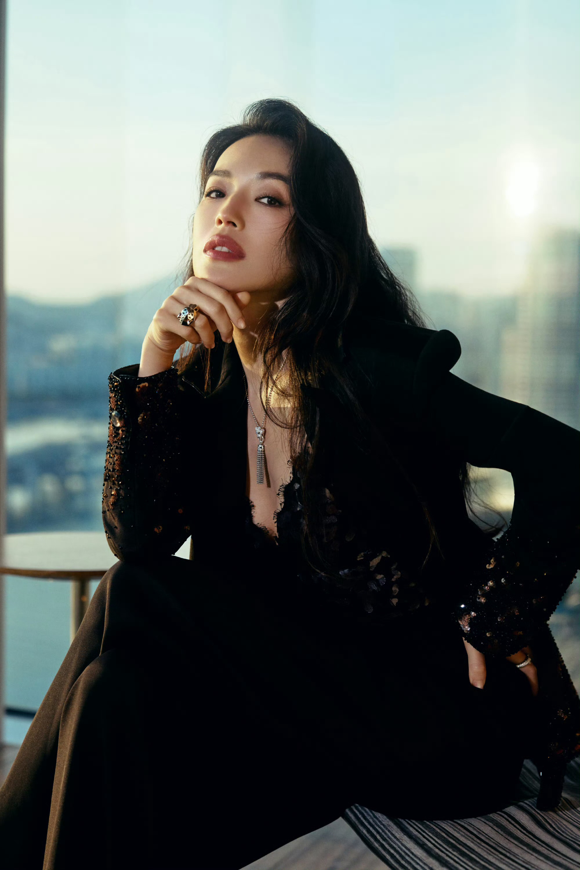 舒淇｜舒淇釜山电影节穿顶级高定舒淇身穿Armani Privé 2026秋冬高级