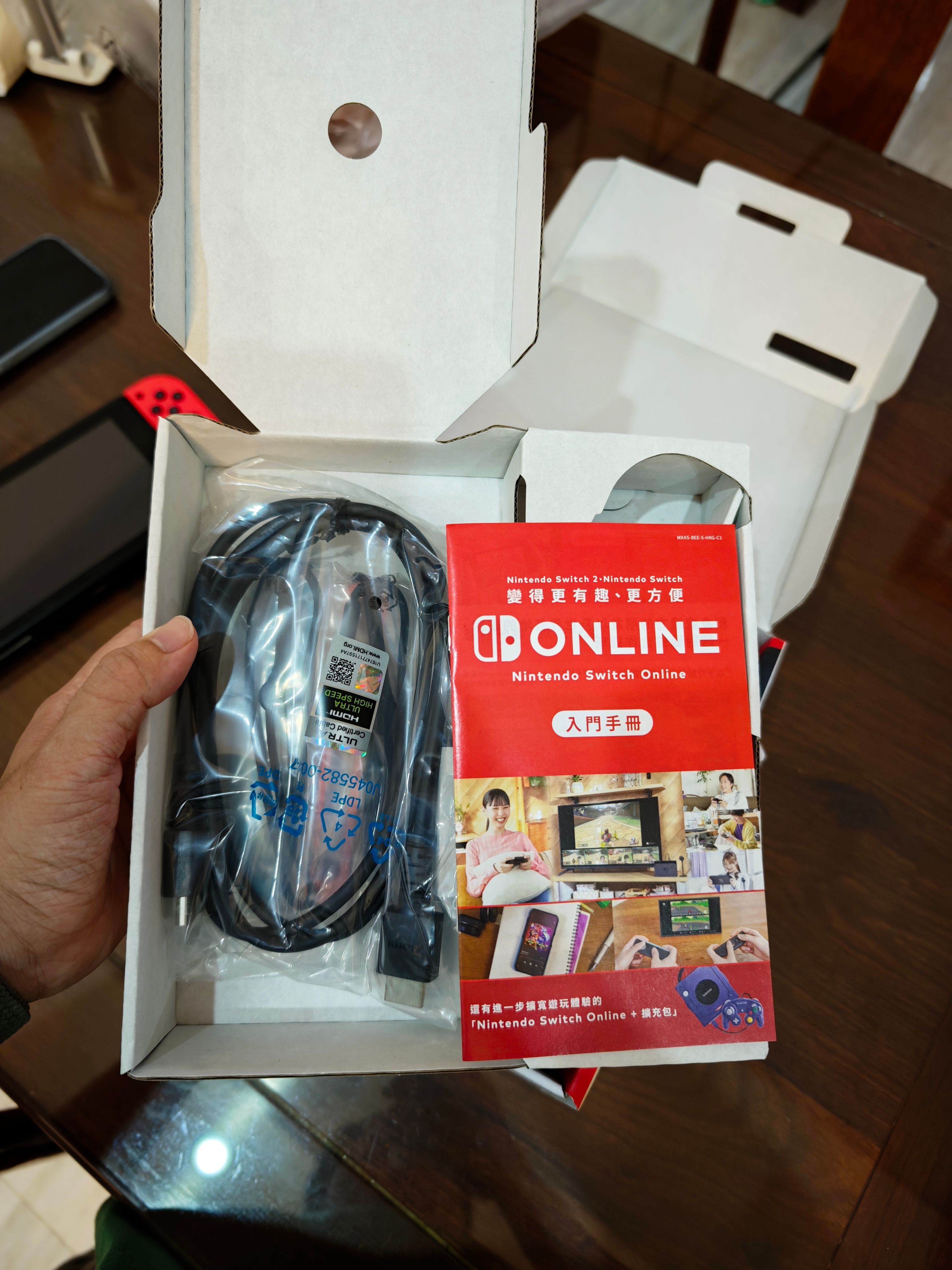 Switch1吃灰两年了！我现在需要一台Switch2，让我找回玩掌机游戏的快乐
