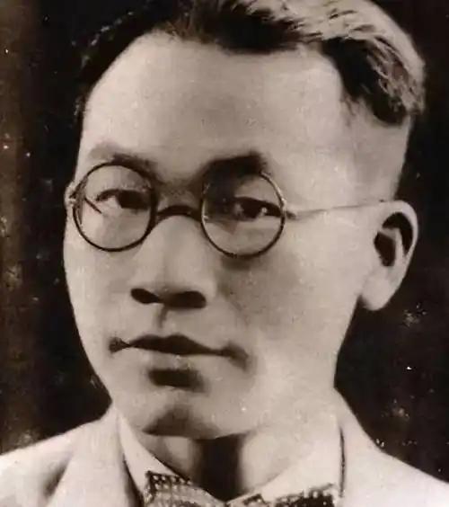 1923年，20岁的梁宗岱脱光衣服抗婚，但看到新娘立刻改口：我娶！谁知蜜月期没结