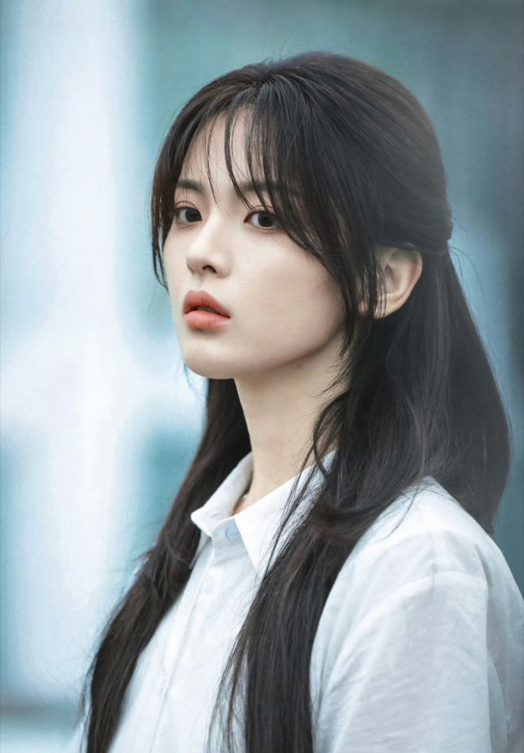 杨超越凭脸进娱乐圈的含金量这张脸还是太权威了