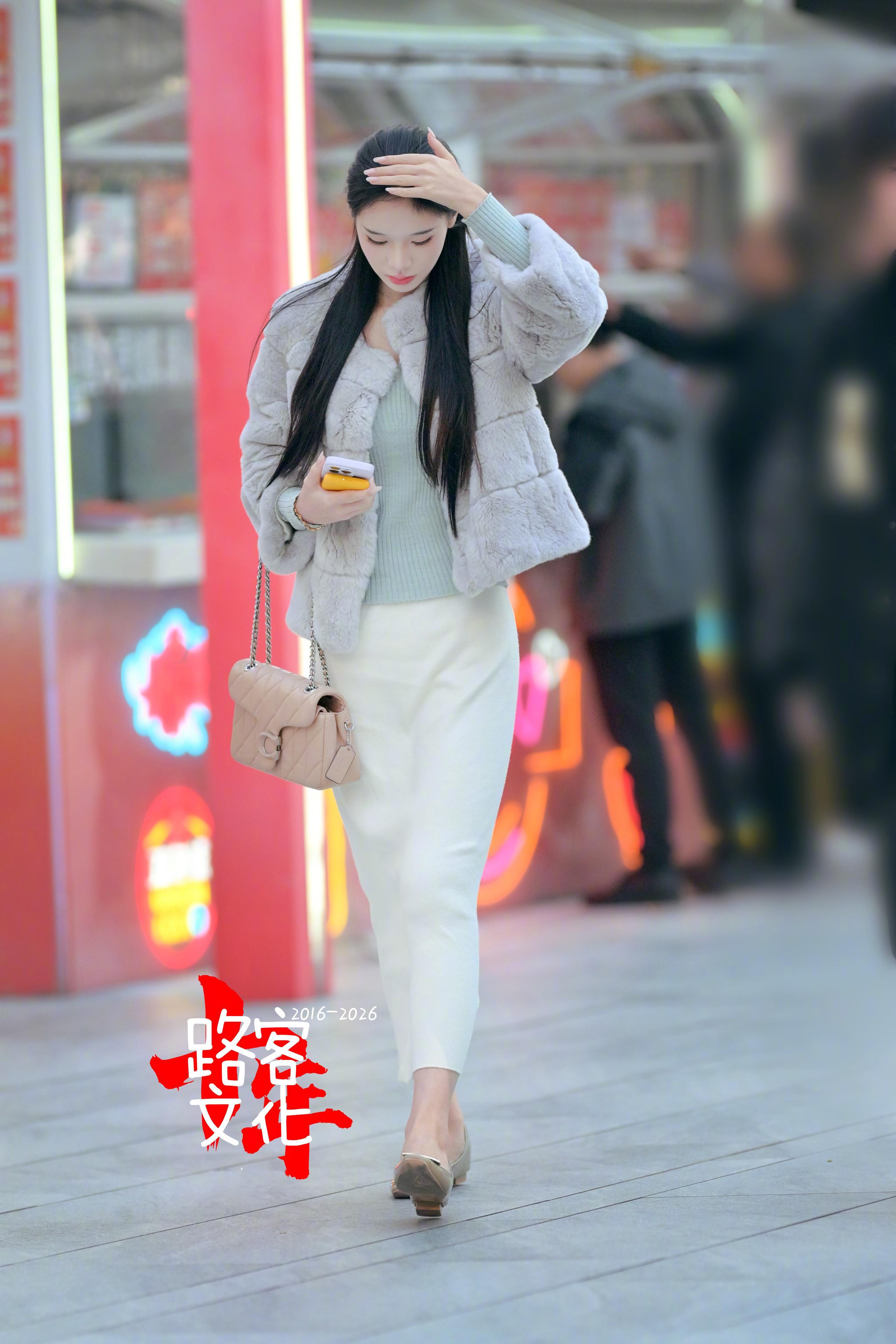 遗憾没有拍到小姐姐正脸 