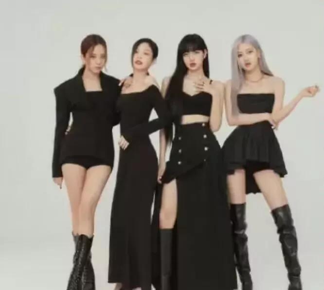 好消息！BLACKPINK全团续约了
BLACKPINK全团续约了

但现在还不