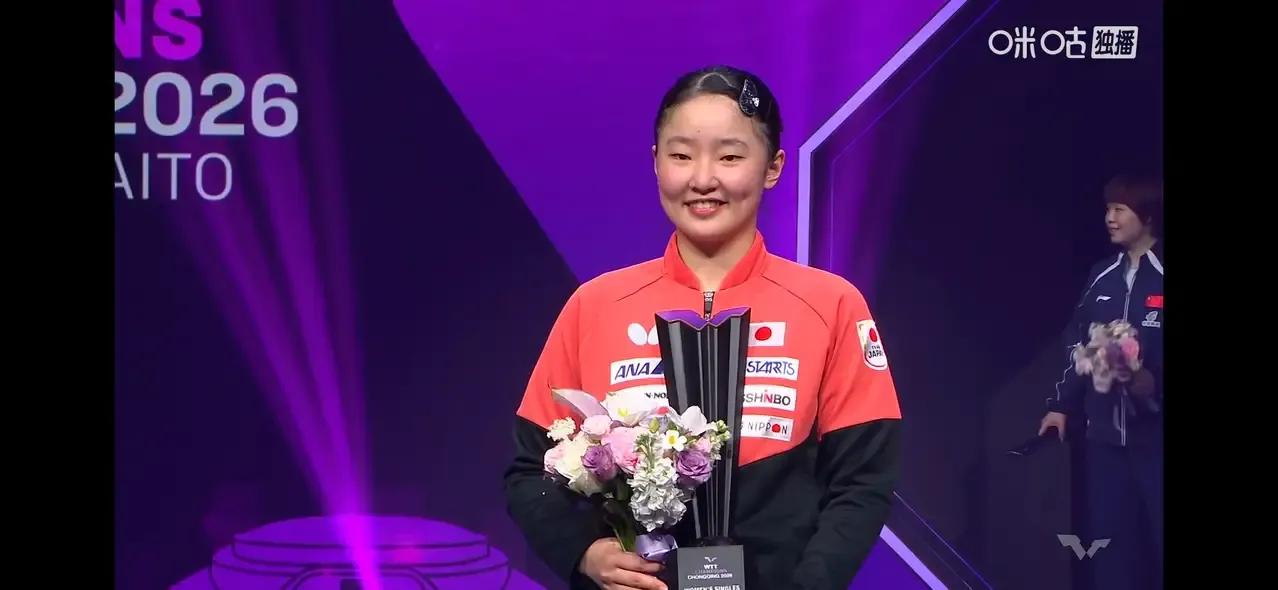 一个商业比赛冠军而已，张本美和不值得吹捧！重庆冠军赛，张本美和夺冠，溢美之词不少