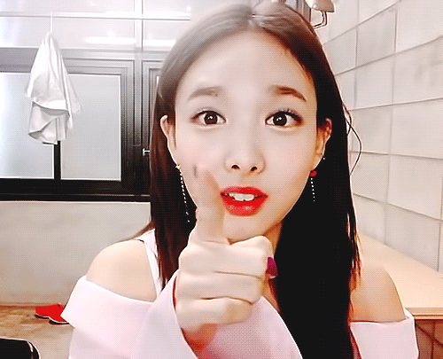 林娜琏林娜琏 一些娜琏很火的Vlive动图(•̀ᴗ•́)و̑̑1-3 17030