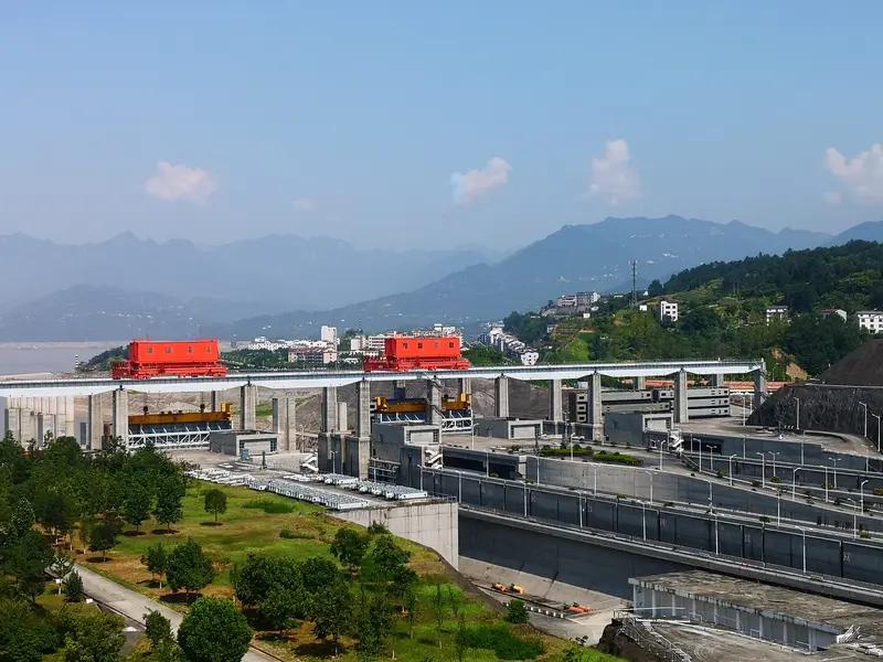 6月8日，“十五五”首个国家重大标志性工程三峡水运新通道正式开工，这可是个大事件