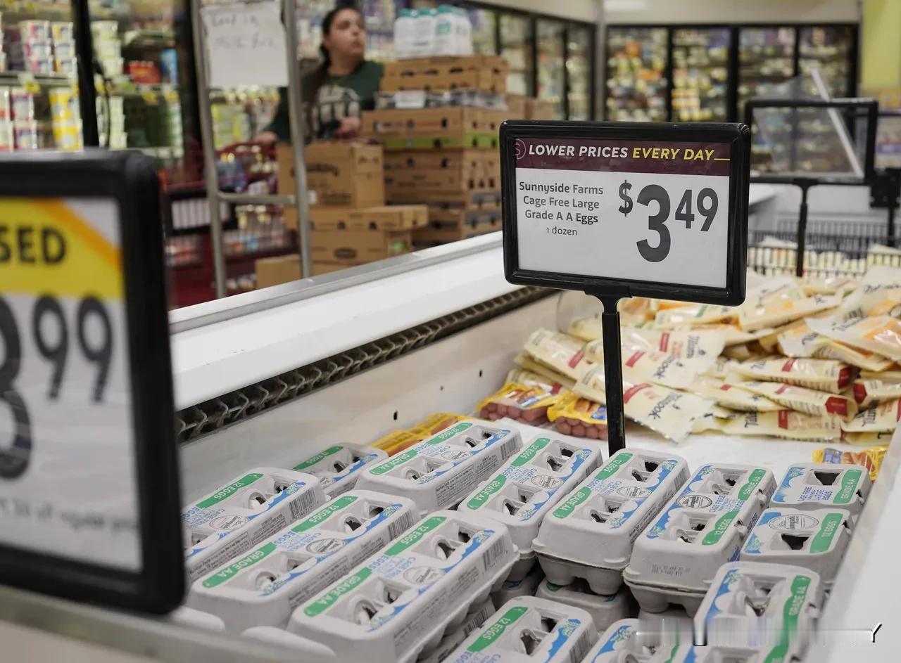 我国GDP已经达到美国的70%，人口是美国的四倍，但为什么我们的内需没有美国那么