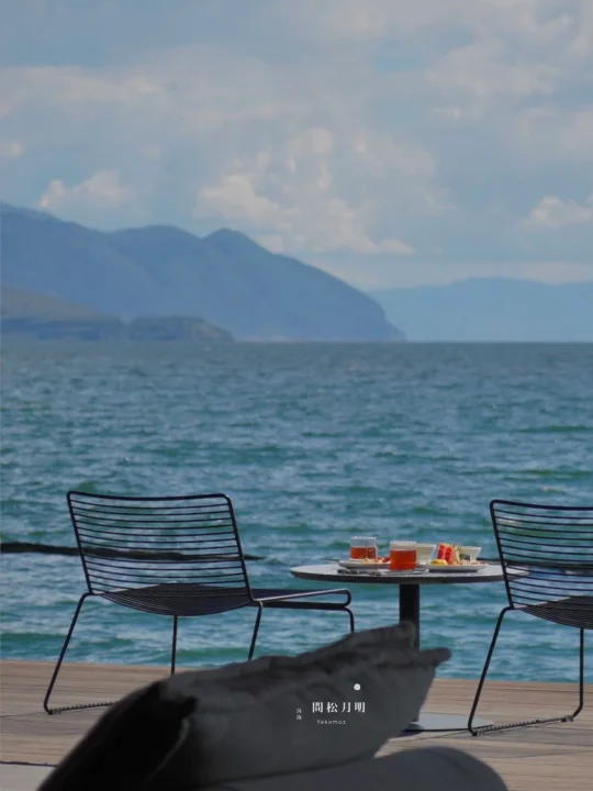 🌙【月泊洱海｜一场静默于山海间的双节仪式】