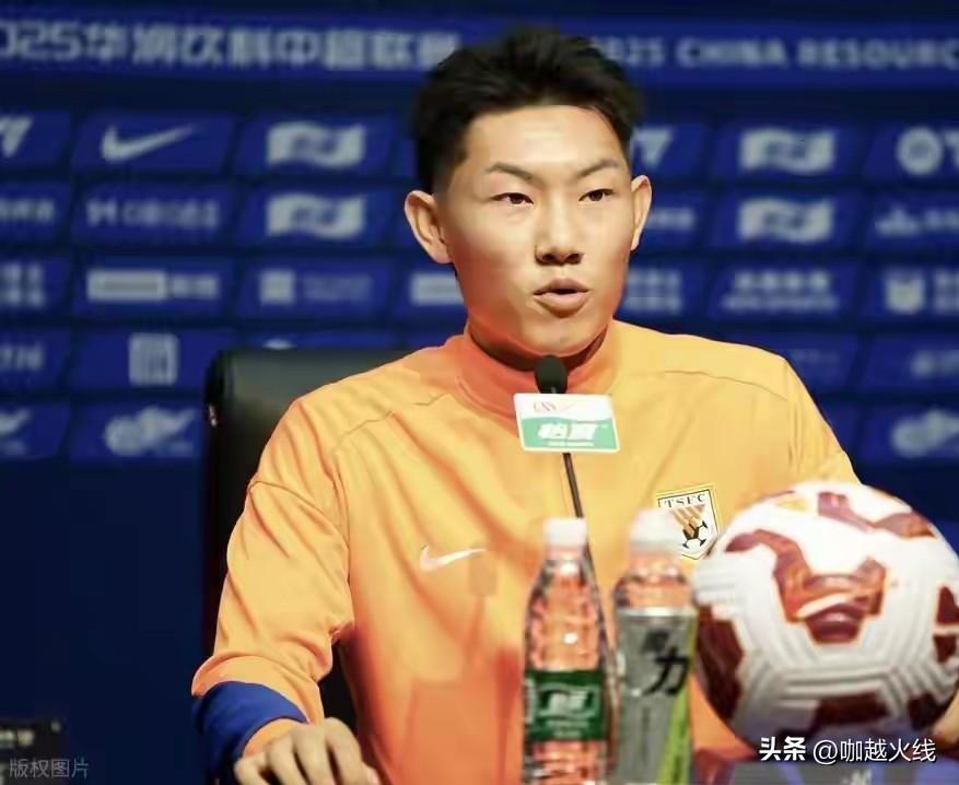 山东泰山队主场再战大连英博队，韩鹏会变阵不？

高准翼伤，彭啸伤停，原本的三中卫