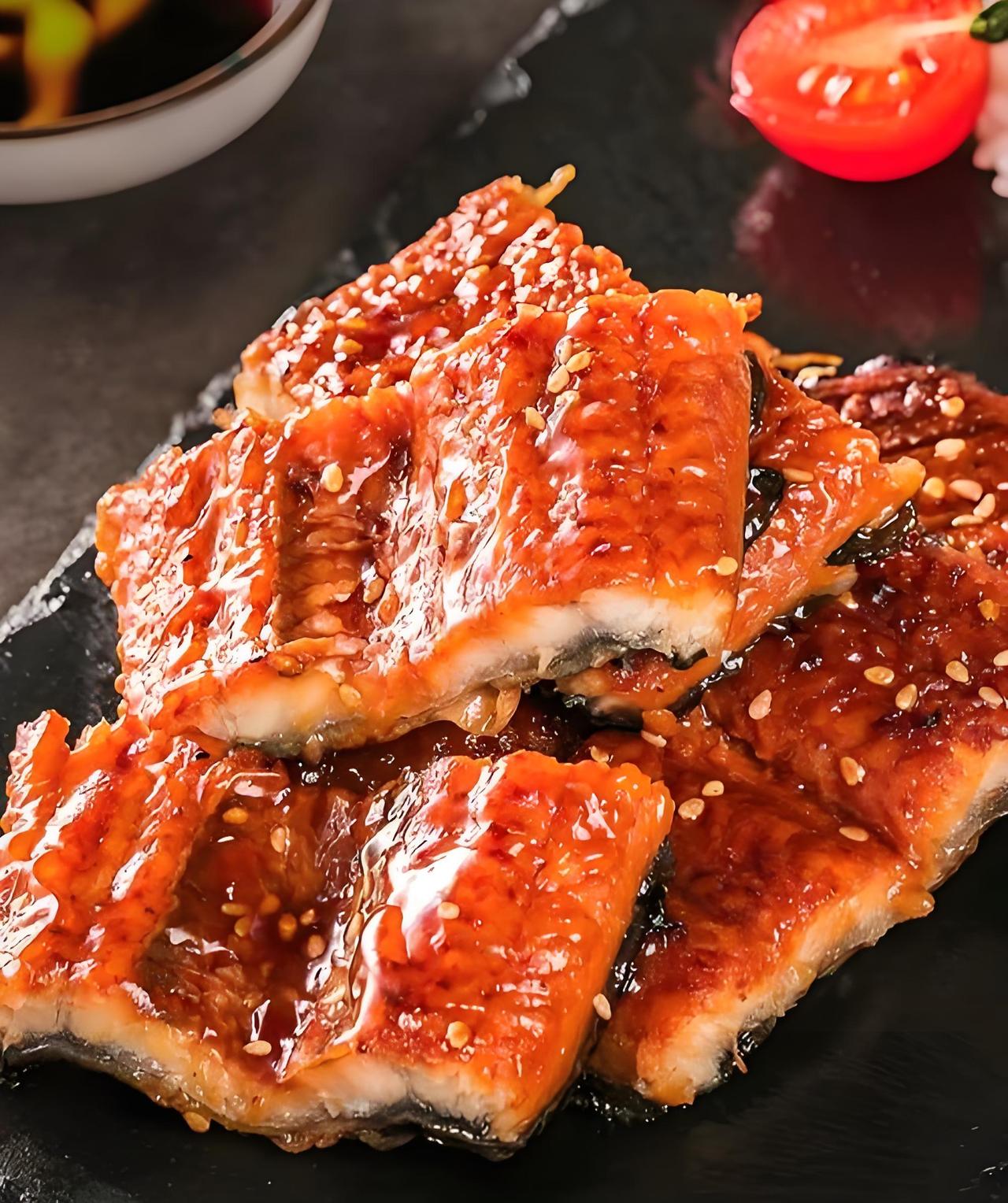 日本鳗鱼大多来自福建

福建鳗鱼一年出口32000吨！说起鳗鱼饭大家都会联想到日