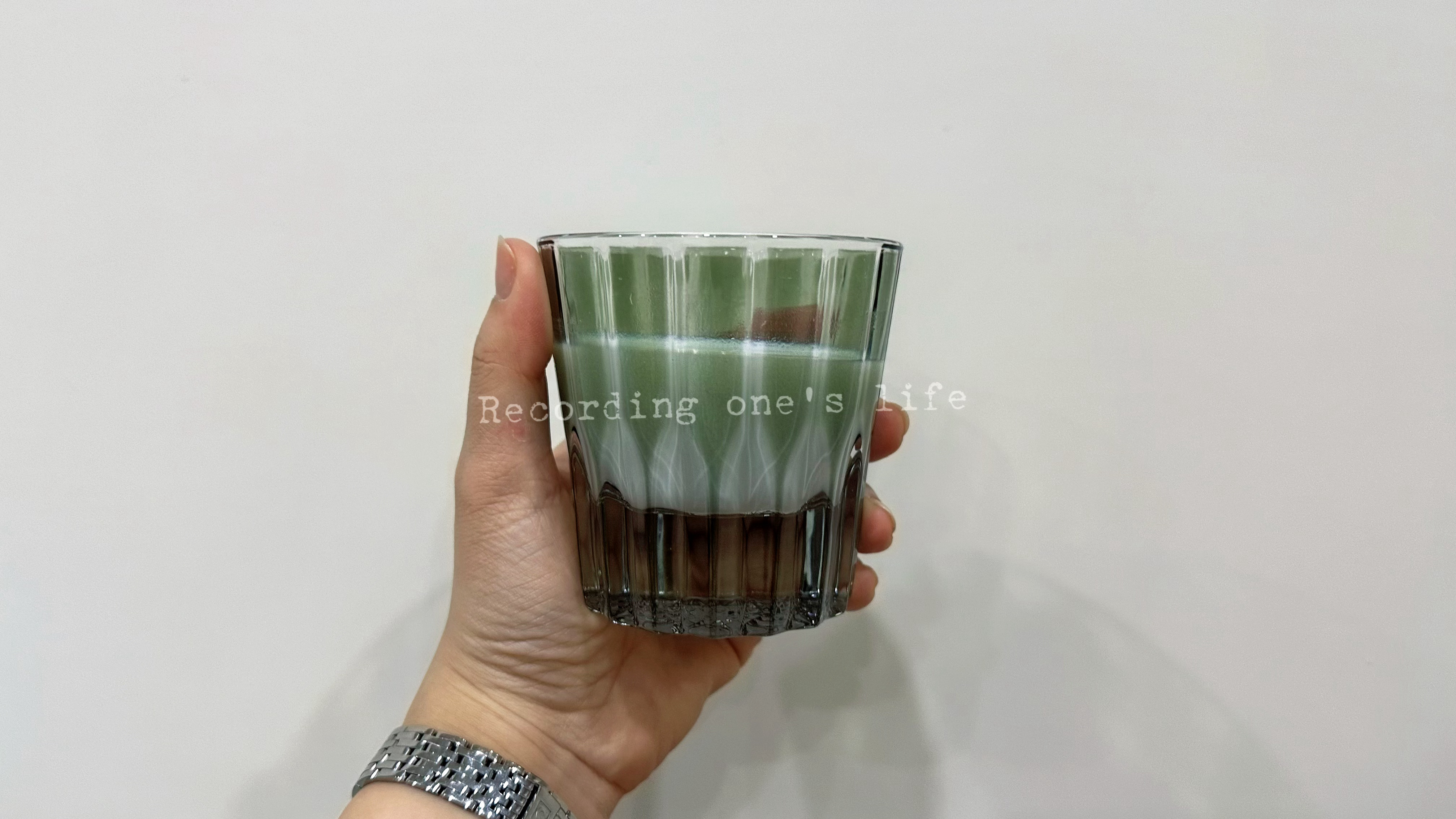 一张图证明我来过这里一家好吃海鲜餐厅，我喜欢这杯子🥂。 