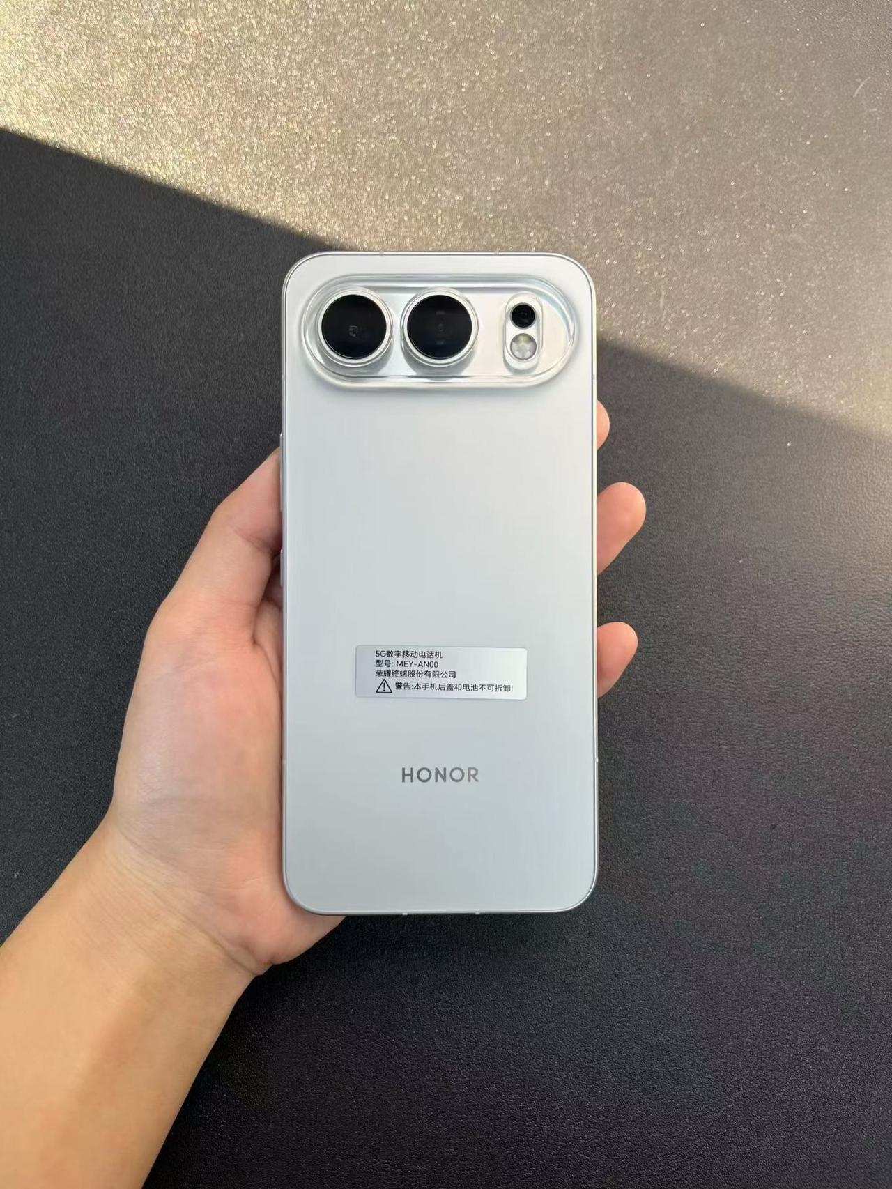 苹果终于违背祖训，要放弃48MP祖传主摄，明年打算上2亿大底主摄？别笑了，荣耀5