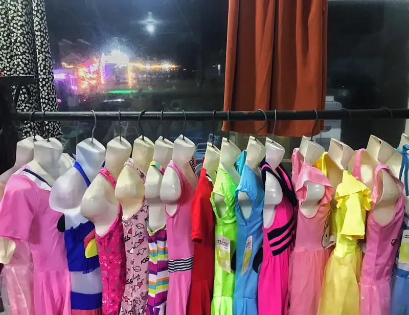 现在的某些高校学生，诚信真是堪忧啊！山东一个网店店主可被坑惨了，云南某职业院校高