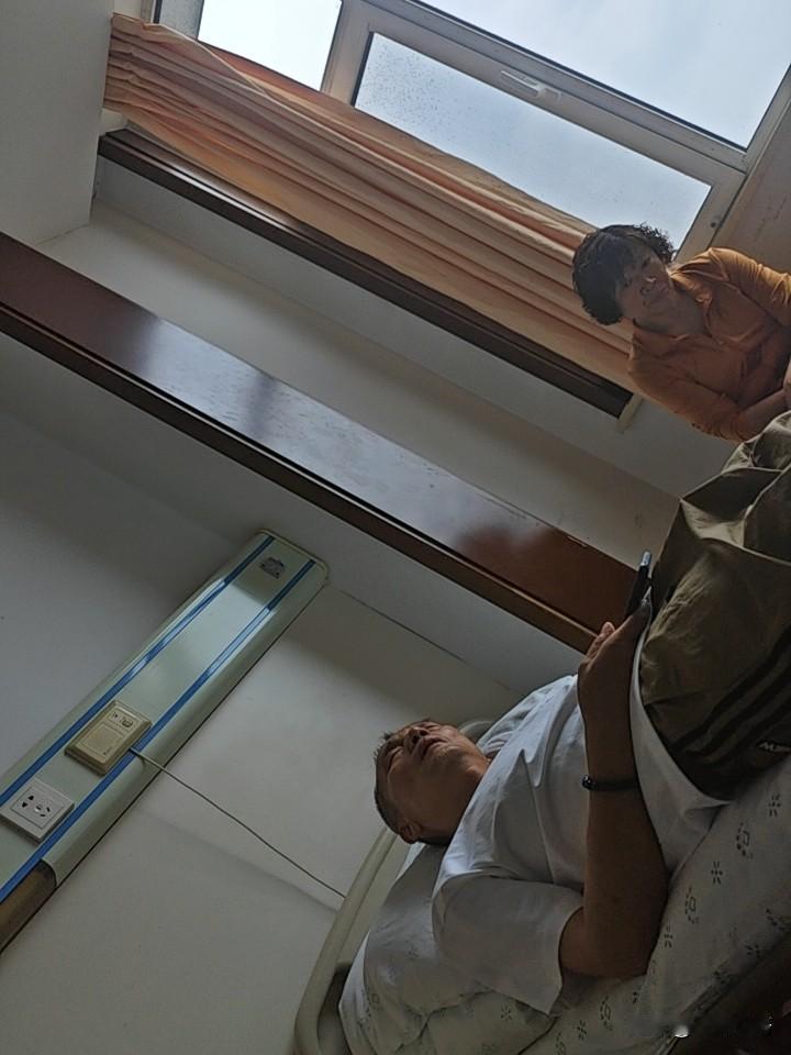 这就是真爱吧！
小苏打就是宝，家家户户少不了。小苏打兑一壶水，对着蔬菜喷一喷，…