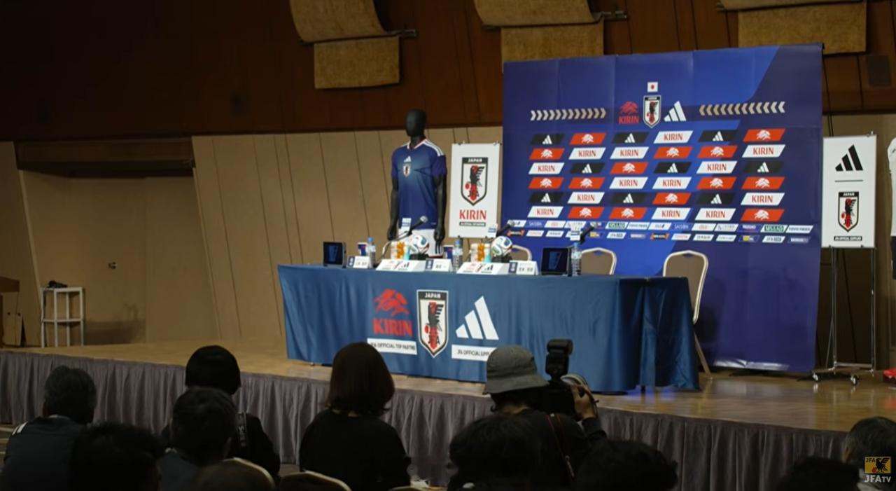 世界杯  日本足协开整了，还是一板一眼，等着森保来念吧。 