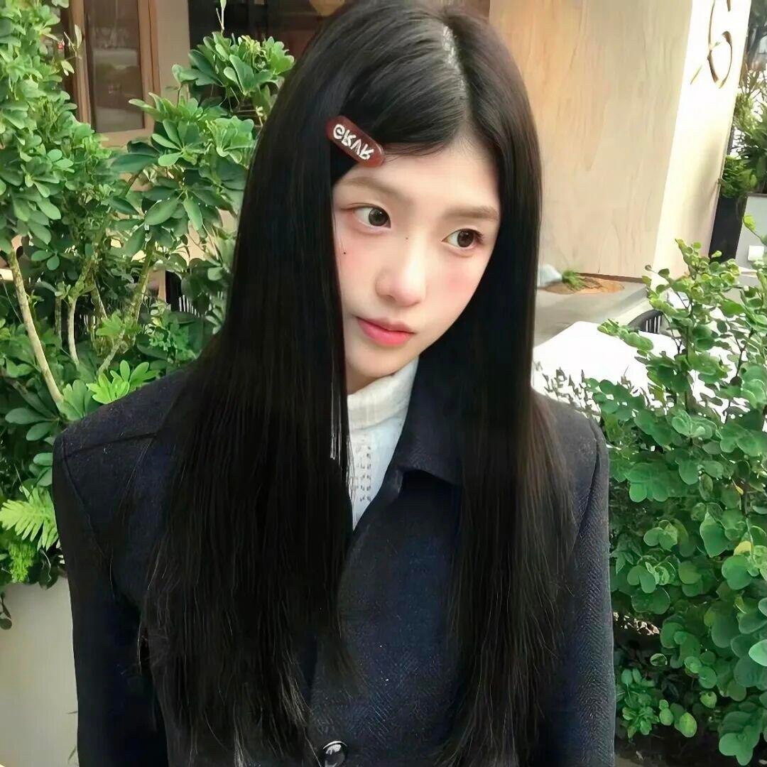 𝐖𝐞𝐂𝐡𝐚𝐭｜女生头像｜氛围感女头丨优质女头丨审美积累｜古早｜可爱 