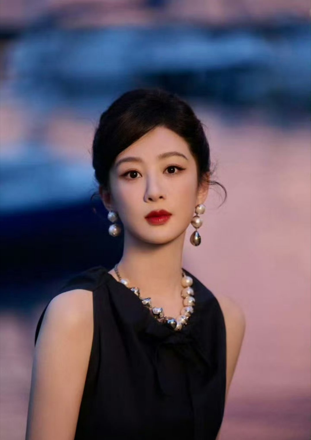杨紫白玉兰视后恭喜杨紫