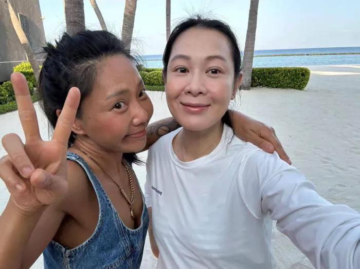 刘若英这样的状态和心态才是最美的！不整容、不扮嫩，自自然然的反而会让人感觉更舒服