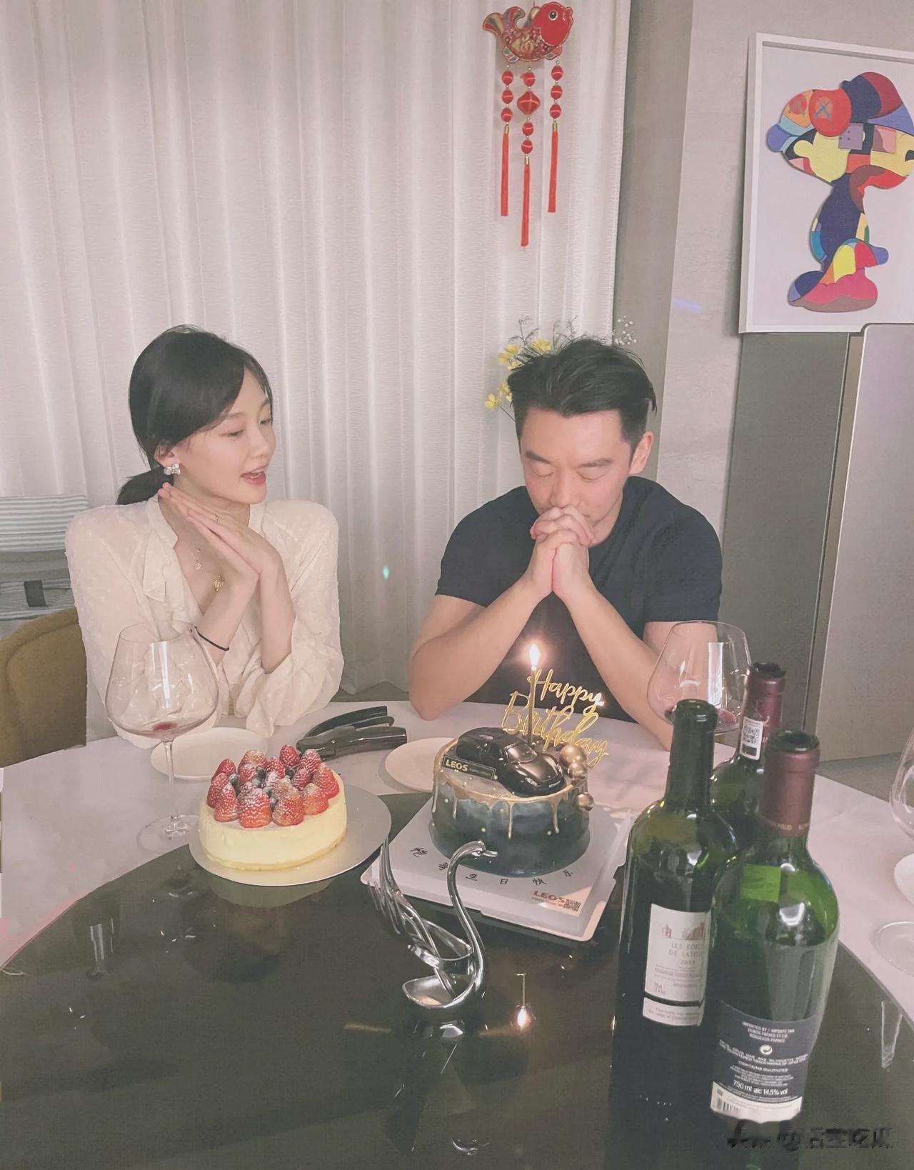 郑恺透露今年将举办婚礼，他和妻子苗苗早已领证，而且生下了他们的宝贝女儿！

3月
