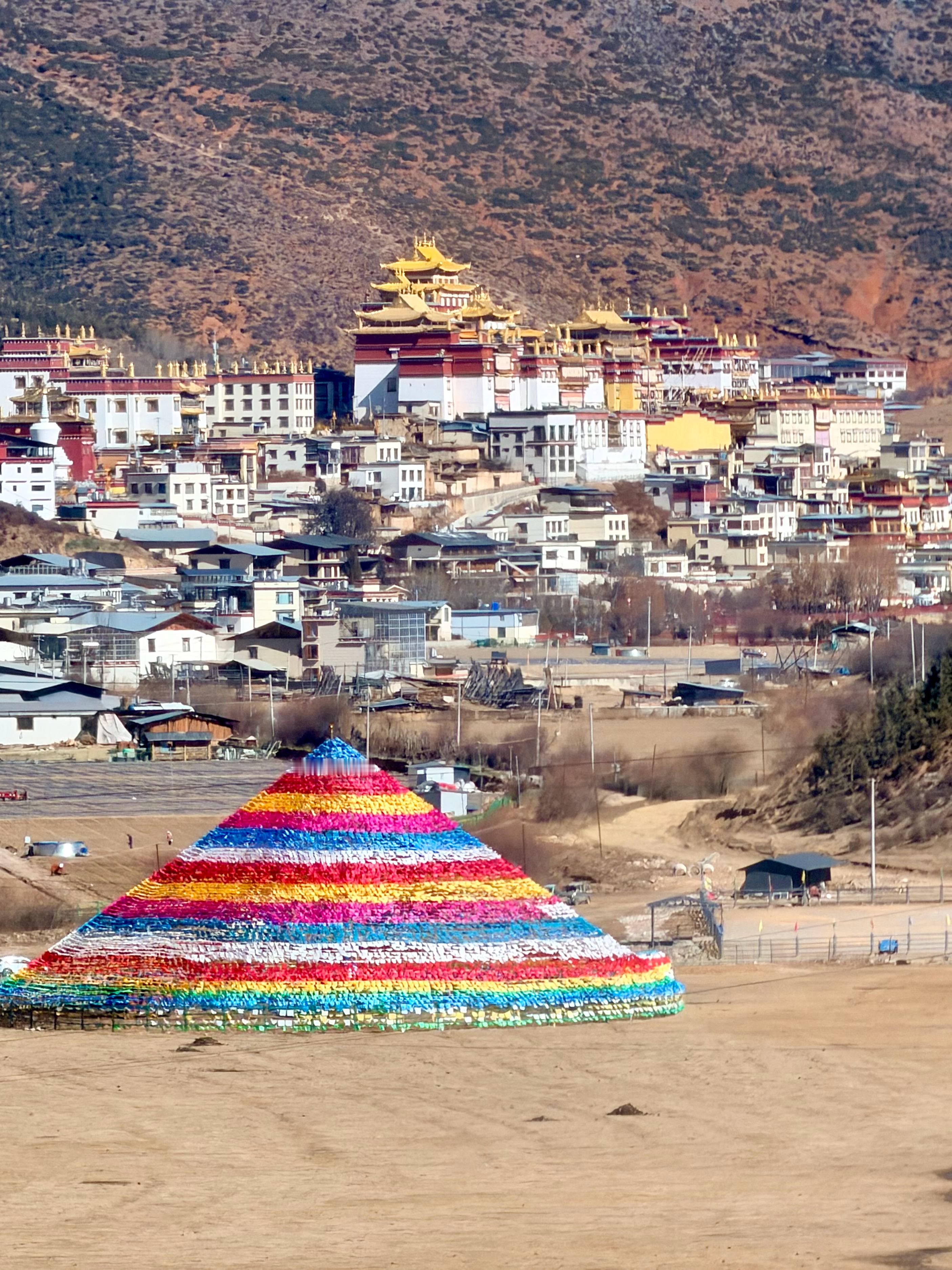 山谷中这一切带不走我得眺望下个远方心中的日月 香格里拉