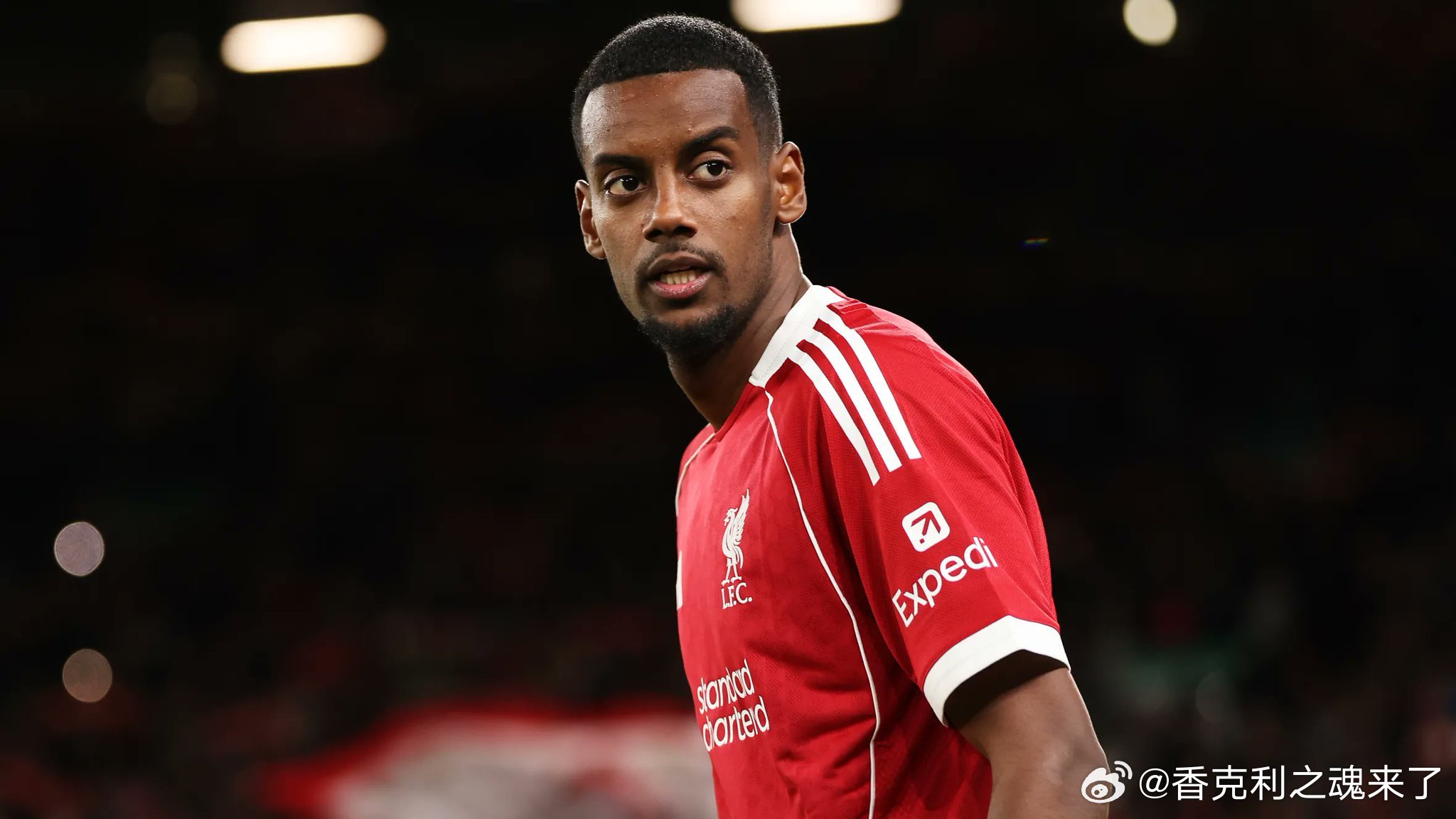 首发推的推主表示利物浦相信，他们已经在去年夏天为“后萨拉赫时代”做好了部分布局，