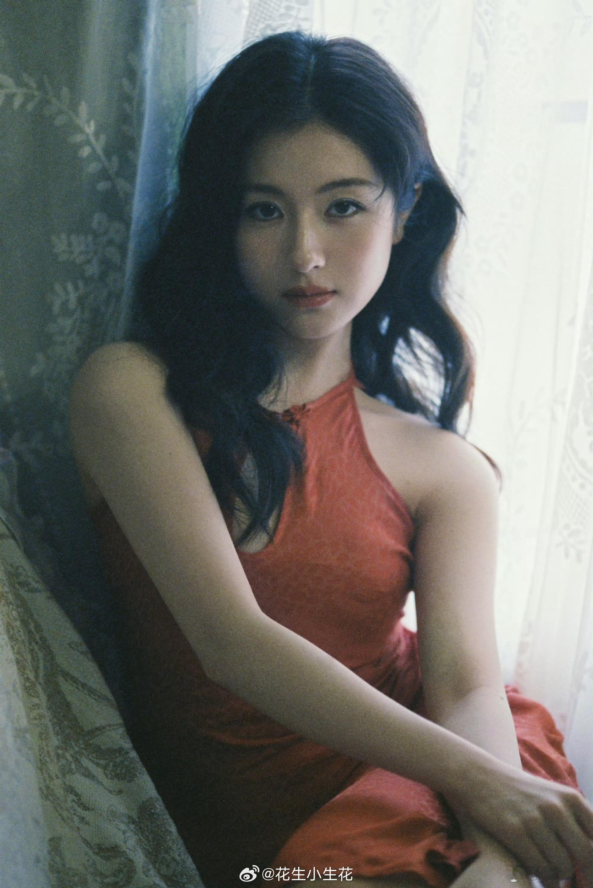 电视剧《千夜奇谭》主演：李兰迪、何与开机时间：8月20日拍摄地：横店拍摄周期：1