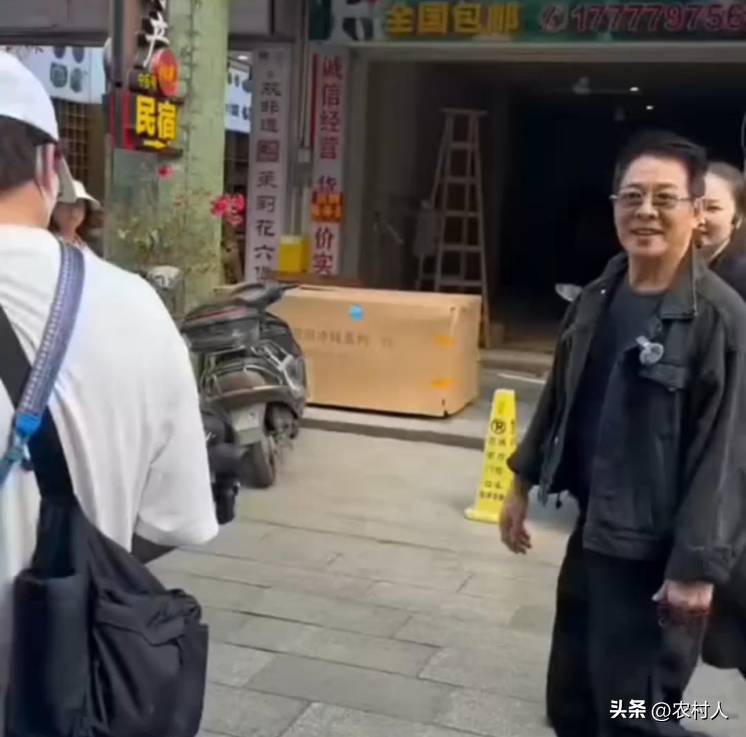 功夫巨星李连杰突然冲上热搜，就在前一天他官宣了一个大好消息。他的首部短剧原力江湖