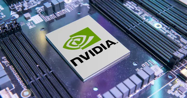 美政府批准对华出售 H200 芯片；鸿蒙智行首款 MPV 智界 V9 官宣；摩尔线程即将发布新一代 