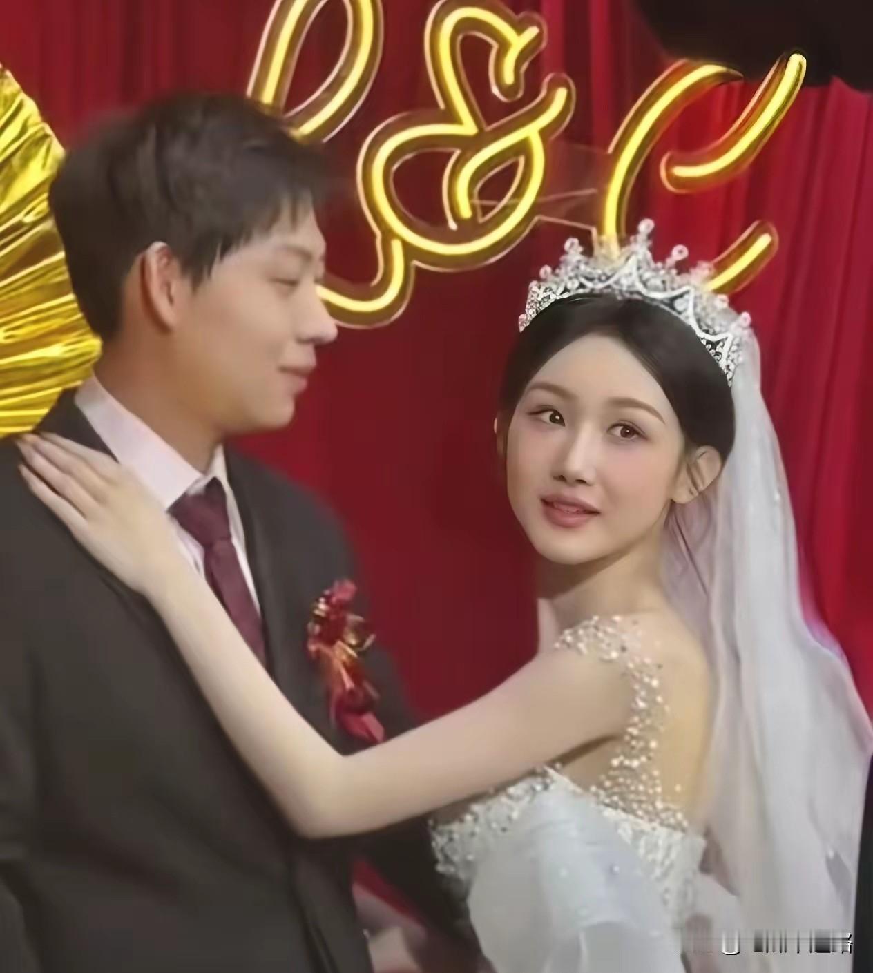 刷到陈雪凝结婚的消息直接破防了！这个2001年出生的姑娘今年才24岁，2026年