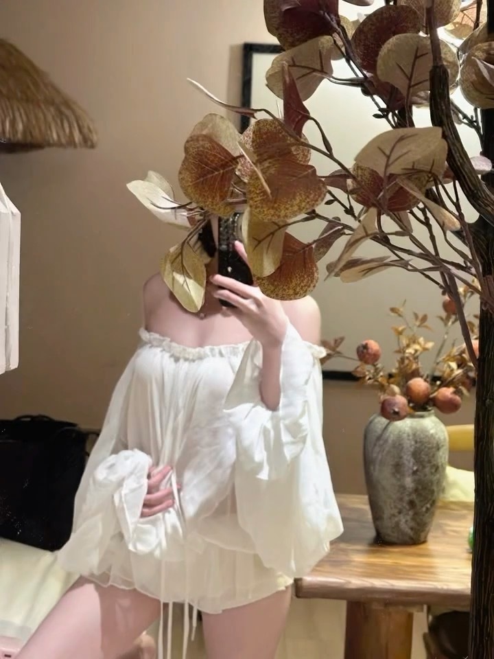🍁 ​​​