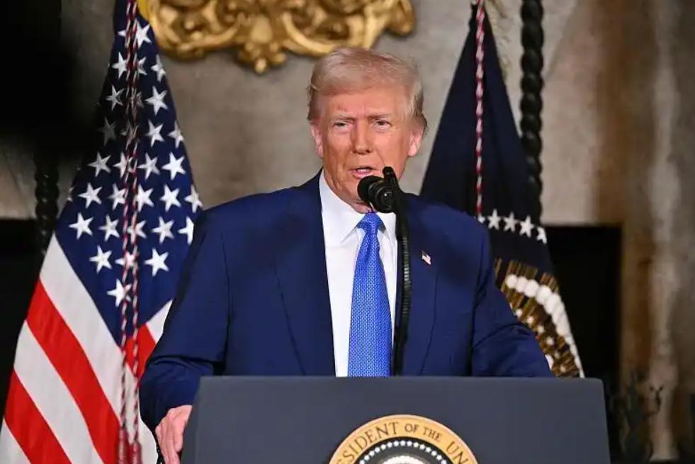 特朗普一上台就为这个复杂的世界操碎了心，不仅只是在嘴上讲得冠冕堂皇，而是真真切切