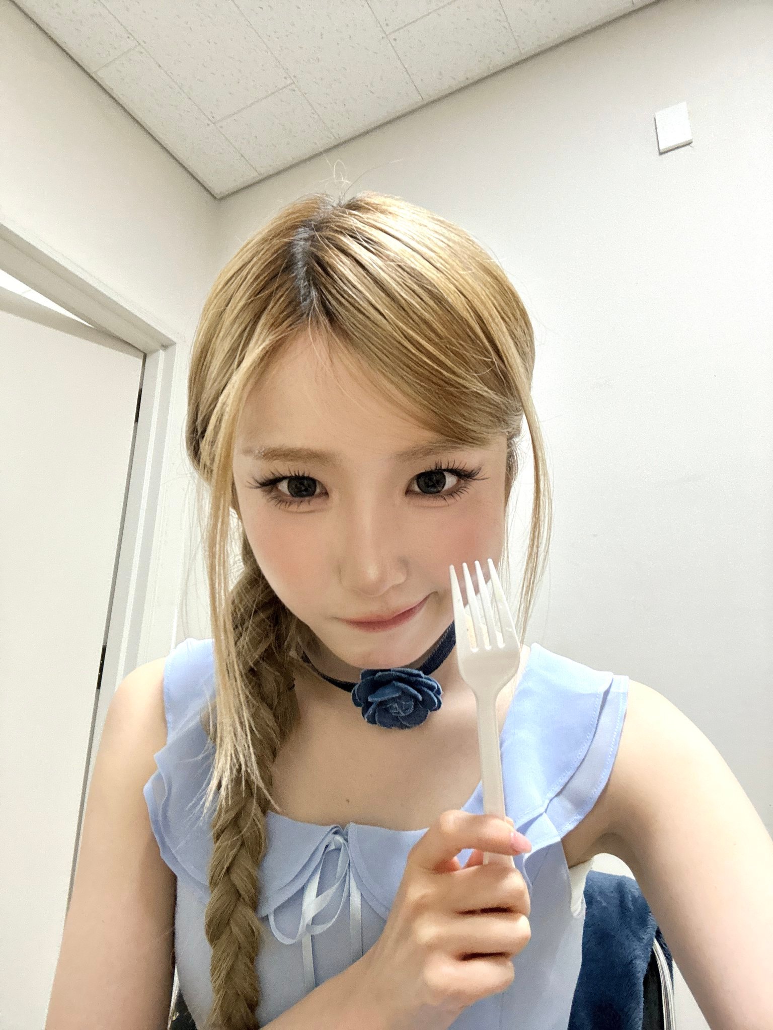 260722 官推 🐹🍽️ 