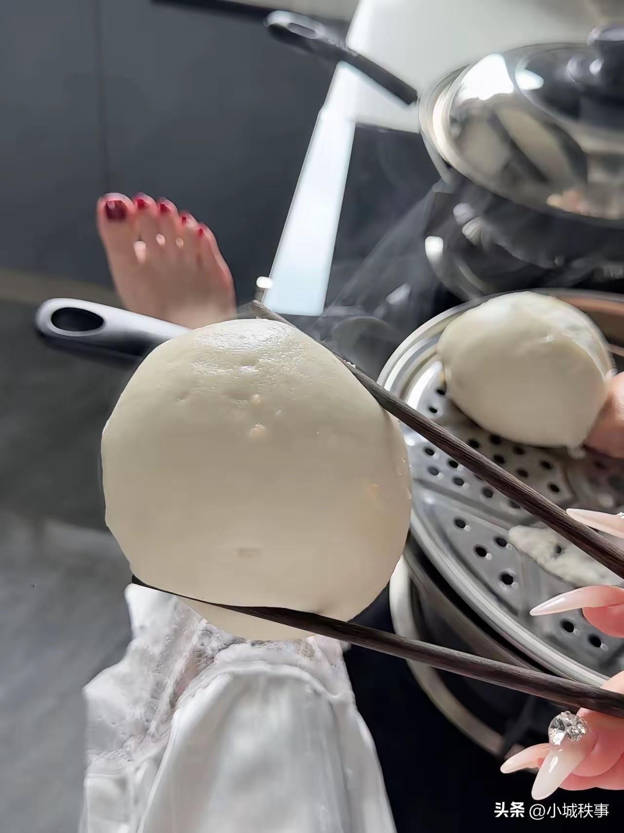 这馒头蒸的不错[大笑][大笑]