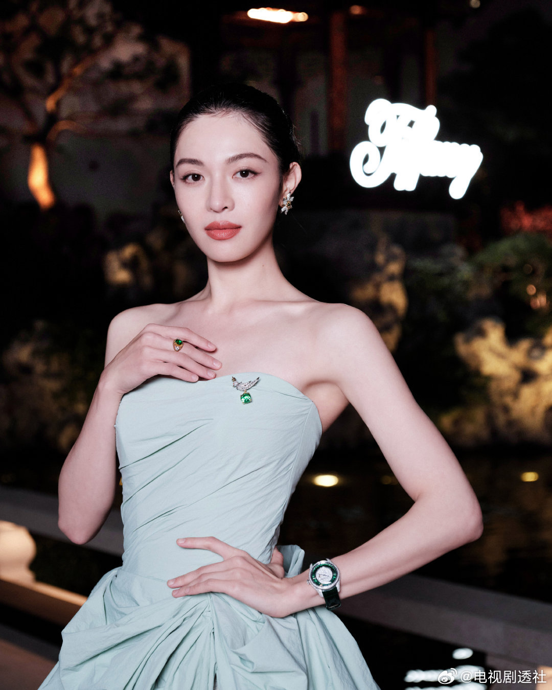Tiffany活动官方出图，谁抗住了镜头？宋雨琦、钟楚曦、李昀锐、王星越、章子怡