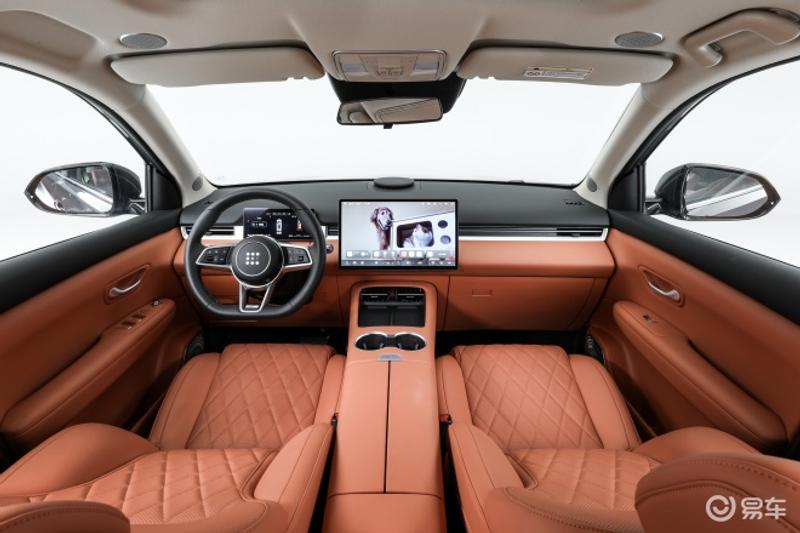 第三代蓝电E5 PLUS开启预售 限时厂家置换价11.98万元