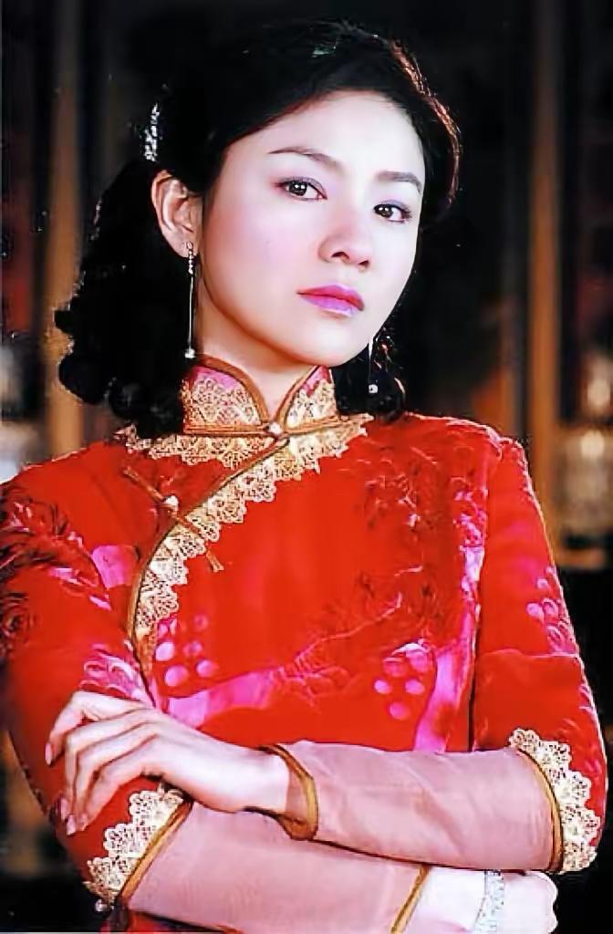 一觉醒来，沙溢的天塌了！
他让胡可演戏，搞副业，
没想到胡可把他整得下不来台。