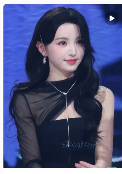 这到底是田曦薇还是鞠婧祎？ 