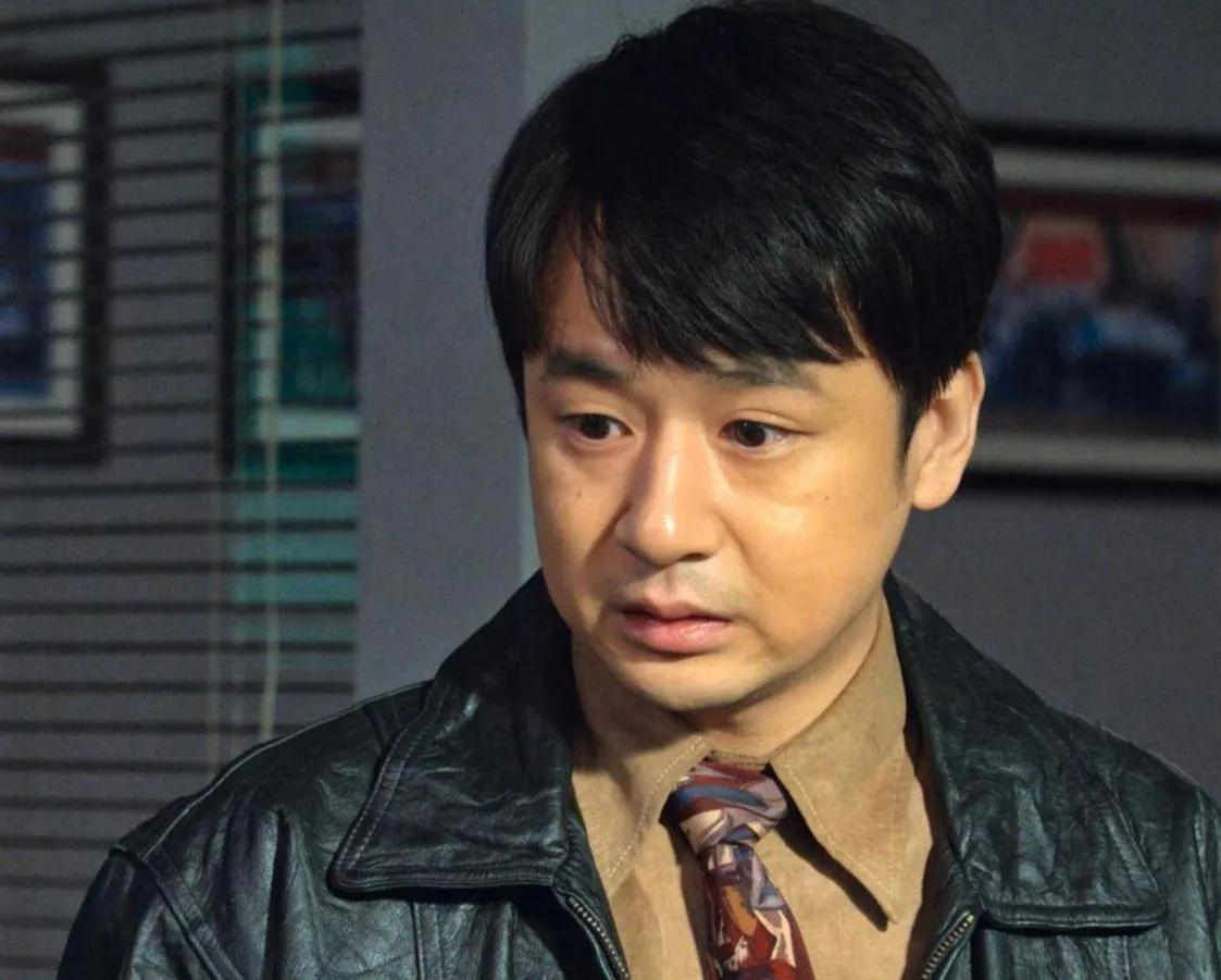 《风吹半夏》中演陈宇宙悲情角色的黄橙橙，现实生活中如此低调
很多人是通过《风吹半