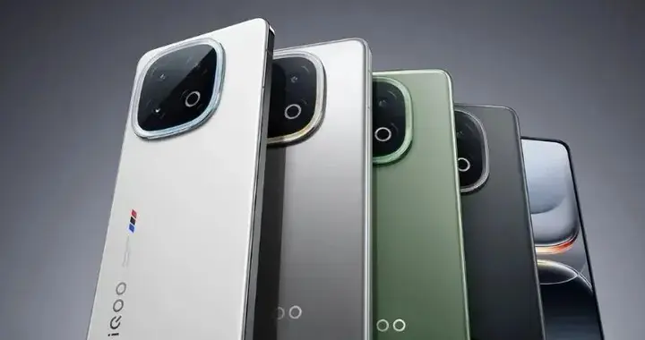 iQOO现身游戏直播，15系列新机整装待发