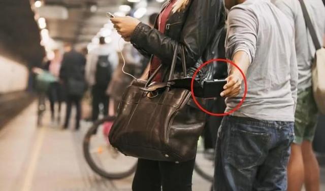 听说在欧洲，小偷之间居然有个不成文的规定，能偷中国游客的钱和东西，但绝对不能碰中