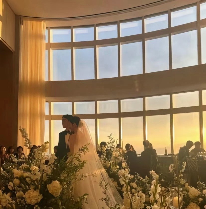 哥哥要幸福只有金钟大听进去了金钟大就是妥妥滴人生赢家吧，妻子漂亮女儿可爱☺️！ 
