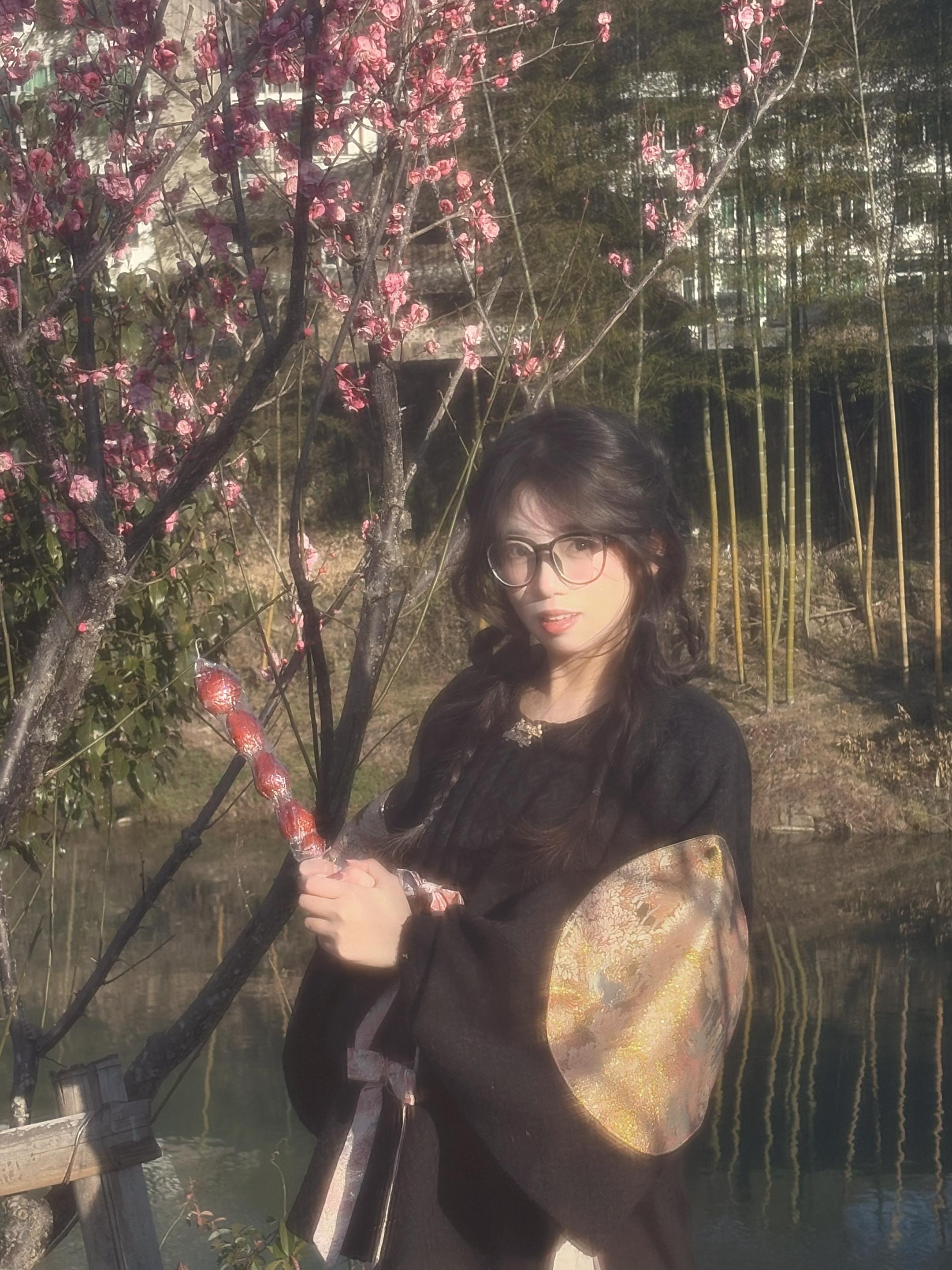 你眉目如当年流转我心间