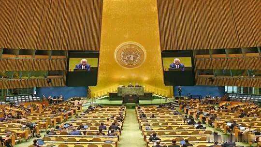 10月30日，联合国大会通过了一项决议，呼吁美国连续第32次解除对古巴的经济封锁