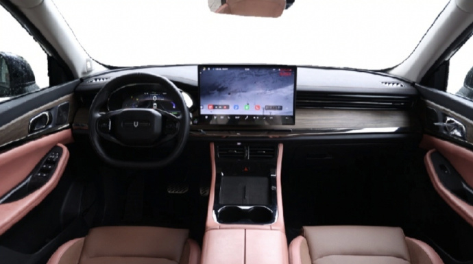 【创维 S710 纯电 SUV 上市：88kWh 三元锂电池、710km CLT
