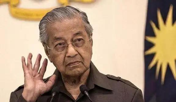 主动撕毁中国订单，事后拒赔361亿违约金，如今又上门求助了！这个国家很有意思，2